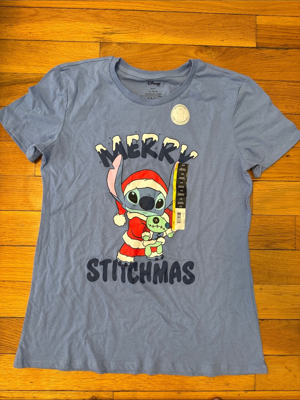 Disney Lilo and Stitch Merry Stitchmas NWT Tee Shirt Size L